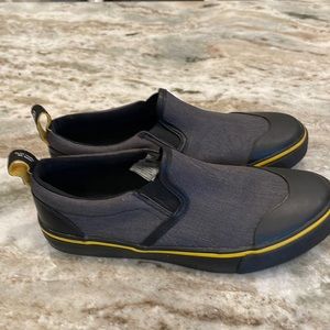 Zapped black slip on shoes size 4